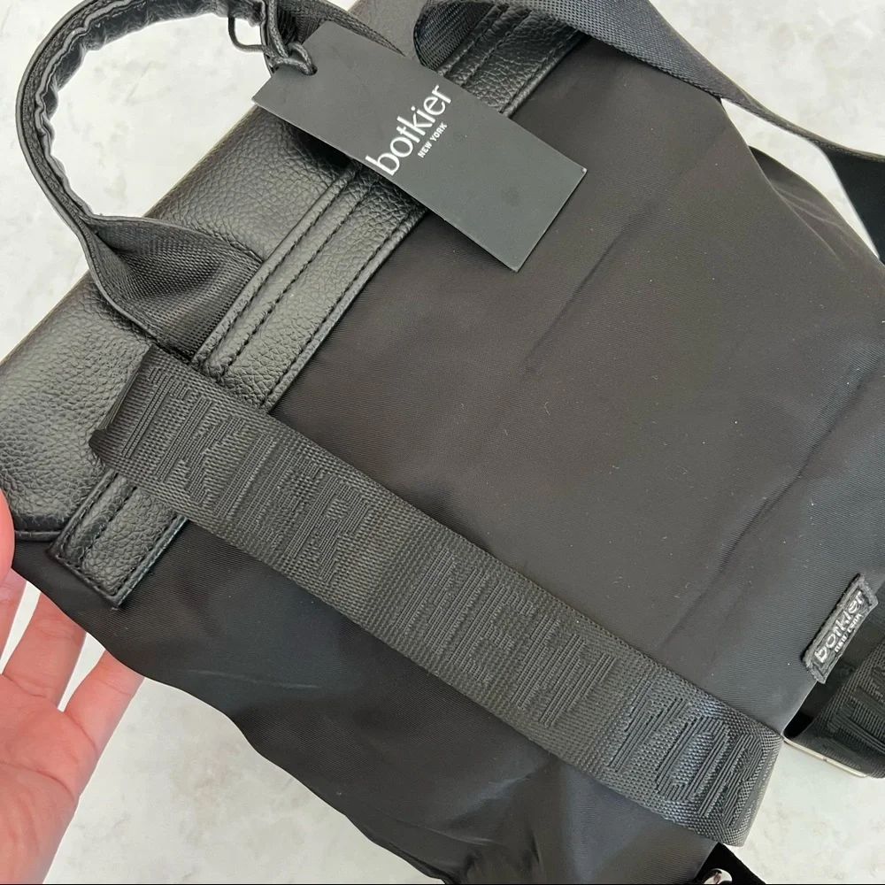 NWT BOTKIER New York Trigger Nylon Backpack Black Flap Travel Campus Bag